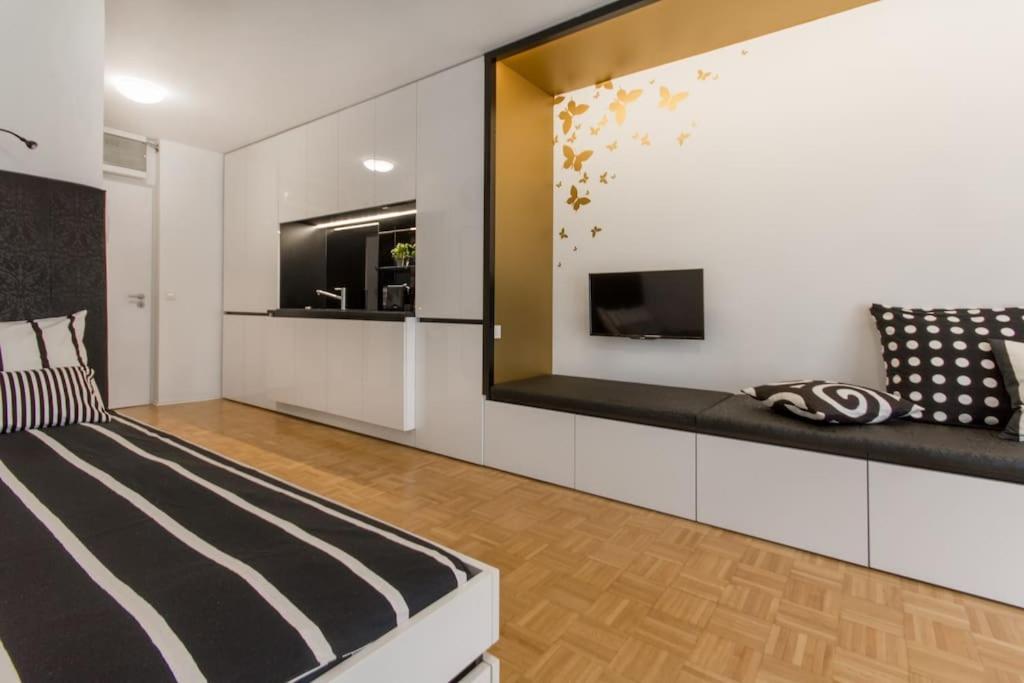 Gorgeous Central Flat With Garage Ljubljana Luaran gambar