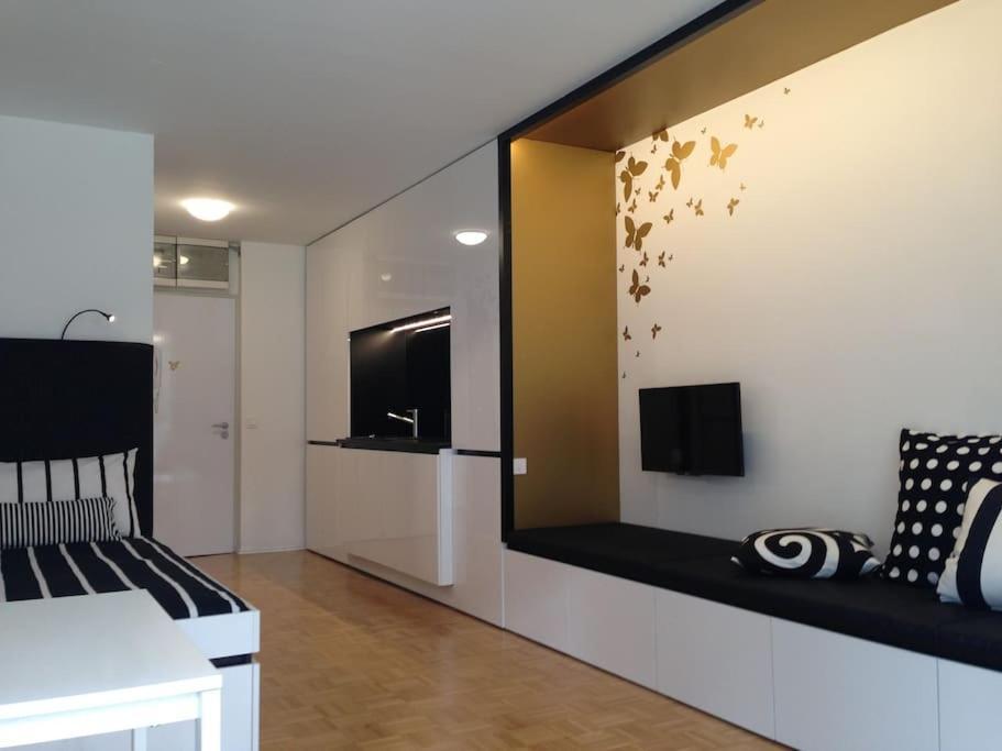 Gorgeous Central Flat With Garage Ljubljana Luaran gambar